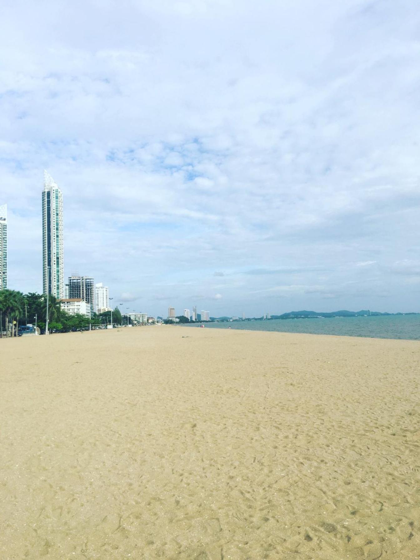 2 ห้องนอน 2 ห้องน้ำ Seaview Jomtien ชั้น18 Apartment Exterior photo